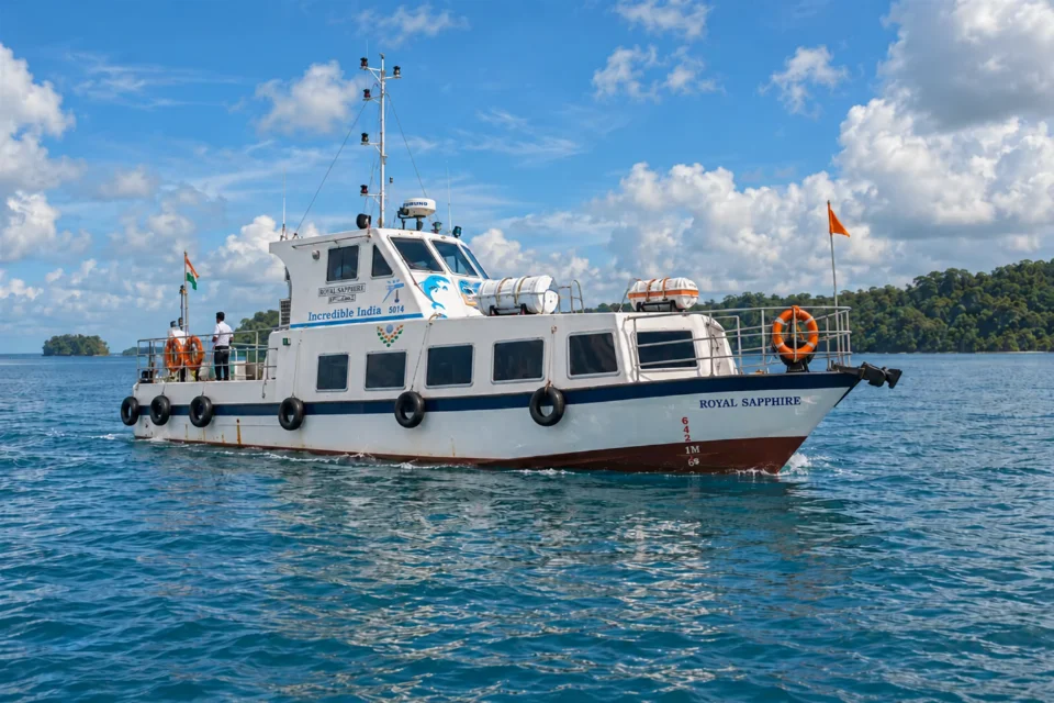 Royal Sapphire passenger boat