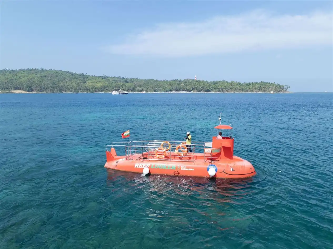 Reef Looker semi-submarine on the Andaman Sea